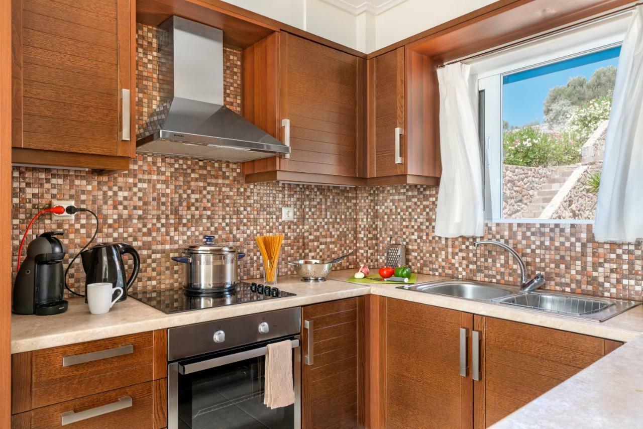 Thea Aegina Apartment